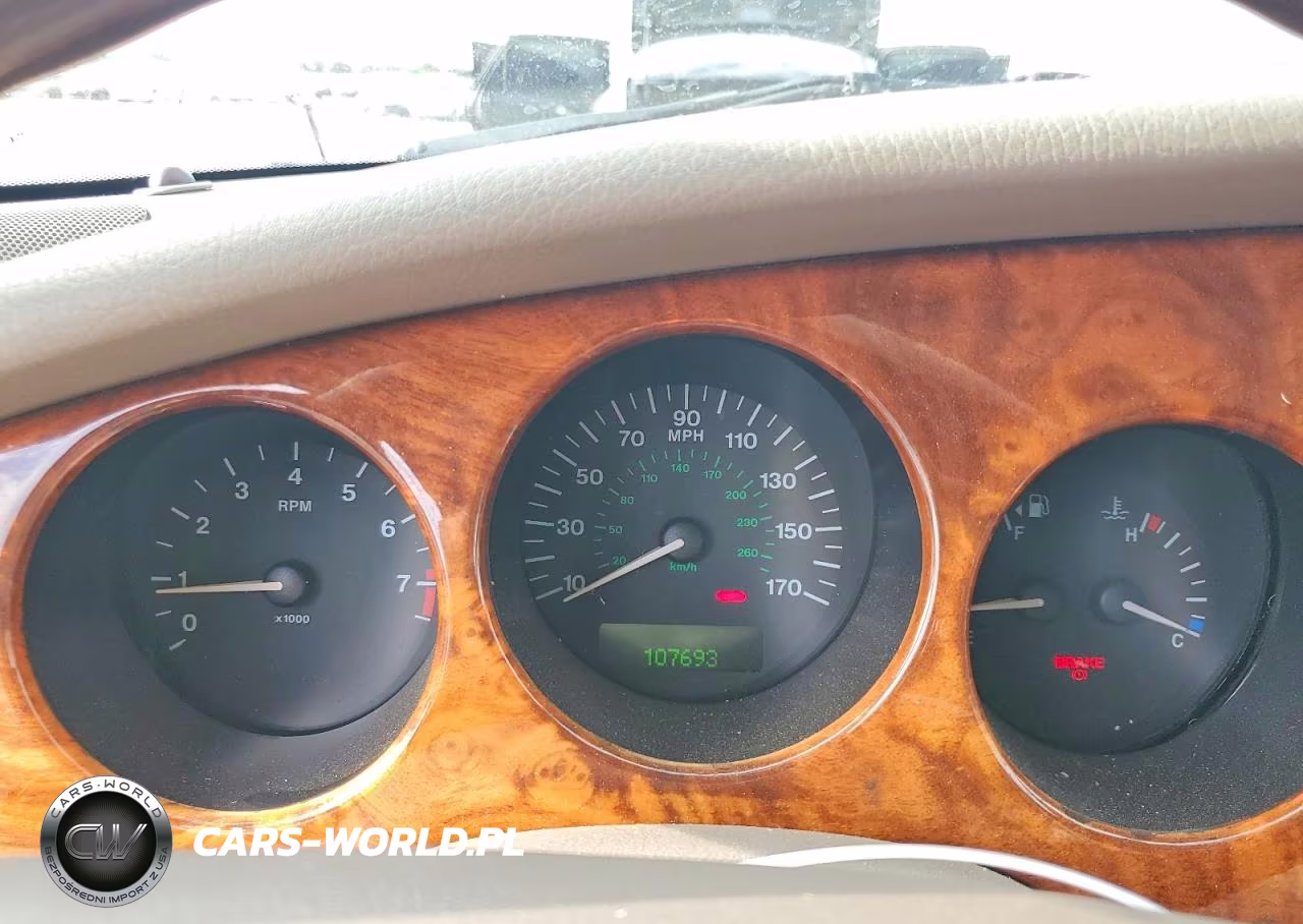 2000 Jaguar Xk8 VIN:SAJJA42C0YNA10921 - 9