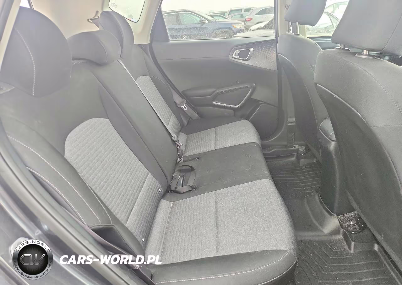 2020 Kia Soul S VIN:KNDJ23AU5L7065908 - 10
