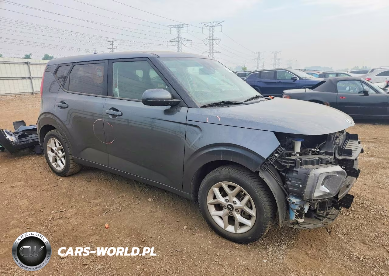 2020 Kia Soul S VIN:KNDJ23AU5L7065908 - 4