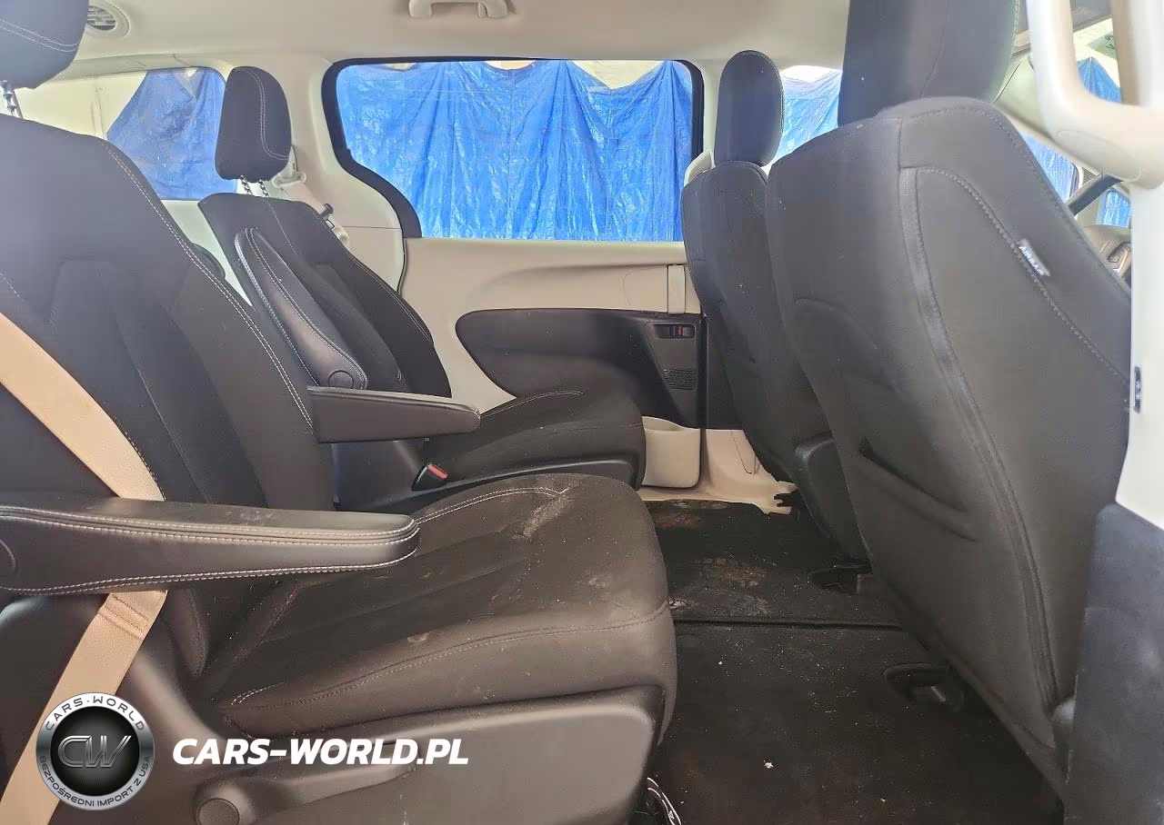 2020 Chrysler Voyager Lx VIN:2C4RC1CG8LR283190 - 11