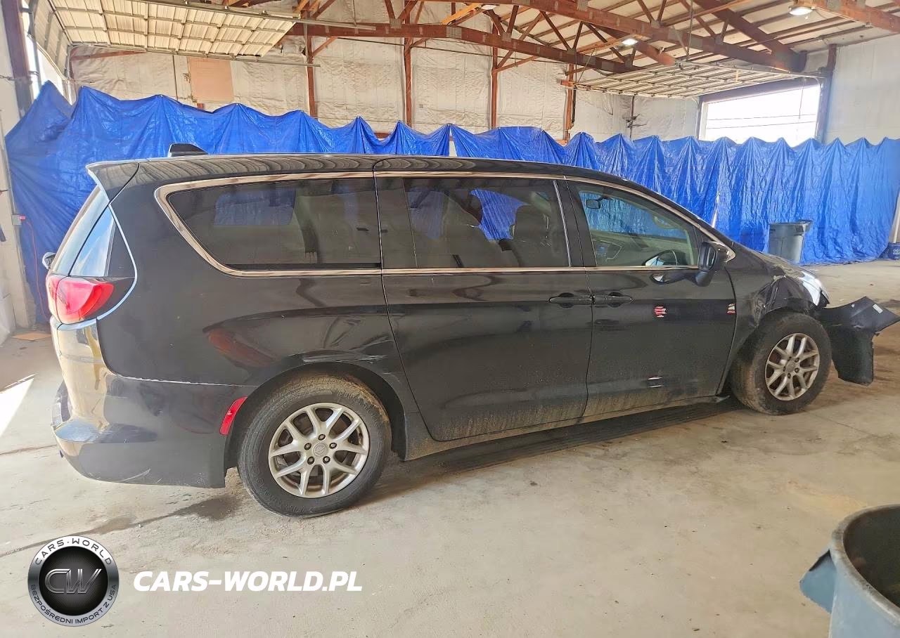 2020 Chrysler Voyager Lx VIN:2C4RC1CG8LR283190 - 3