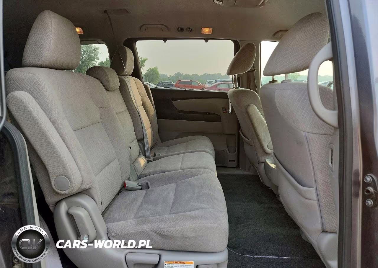 2016 Honda Odyssey Se VIN:5FNRL5H36GB078448 - 11