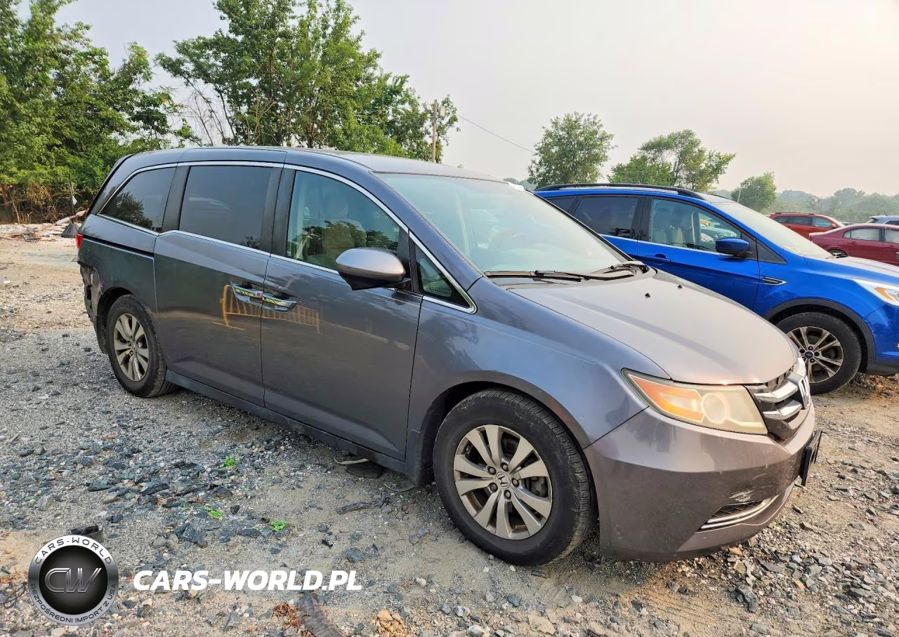 2016 Honda Odyssey Se VIN:5FNRL5H36GB078448 - 4