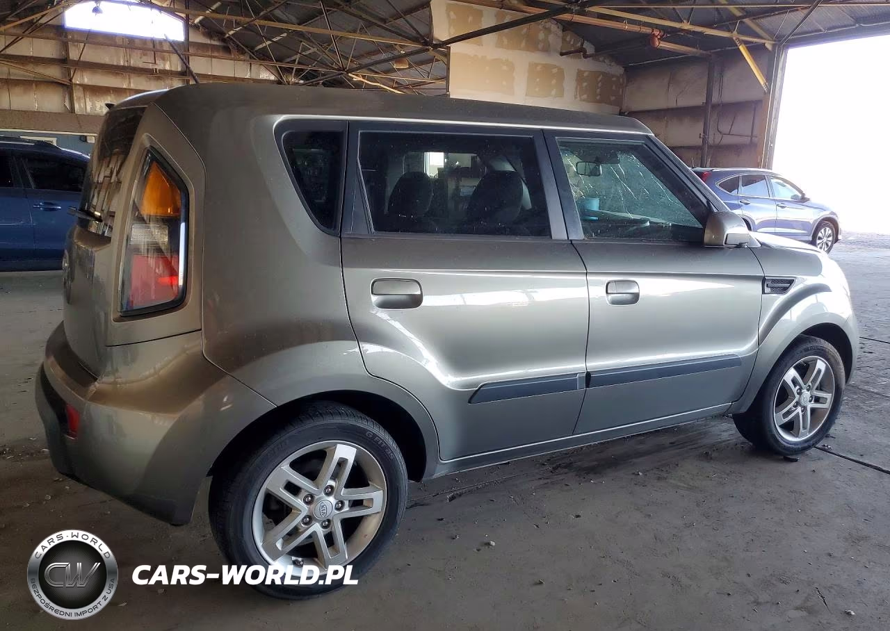 2010 Kia Soul +-!-Sport VIN:KNDJT2A22A7077159 - 3
