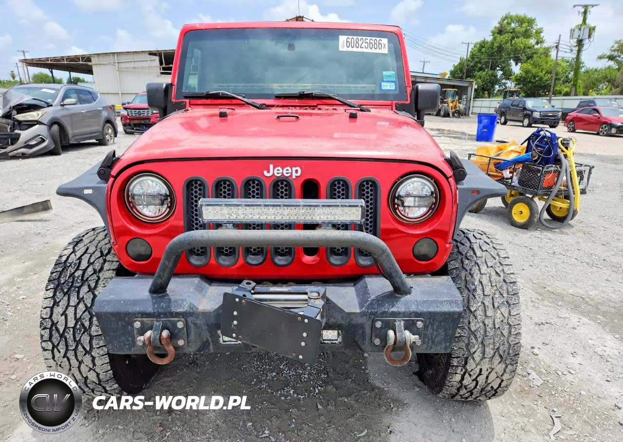 2010 Jeep Wrangler Unlimited Sport VIN:1J4BA3H10AL123991 - 5