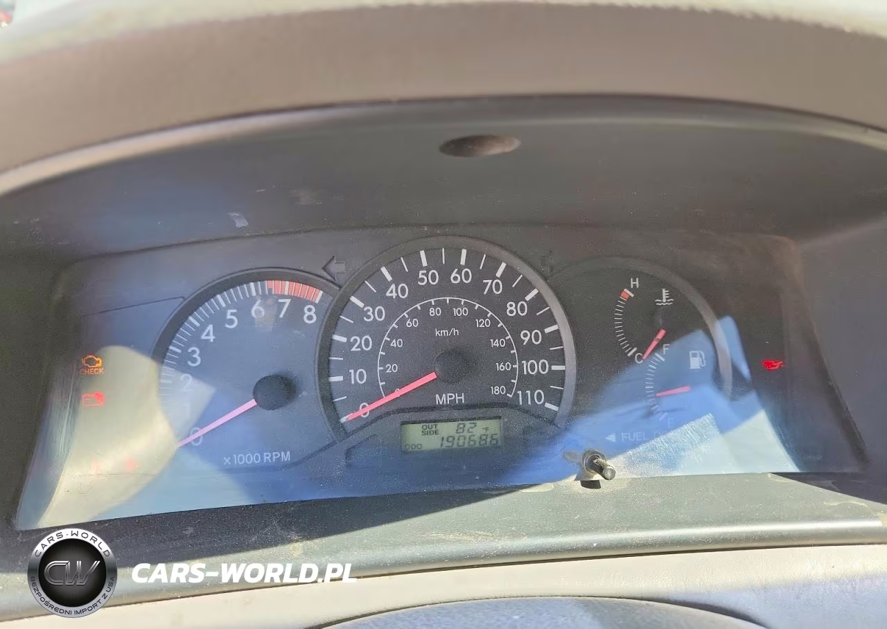2005 Toyota Corolla Ce VIN:1NXBR32E55Z348686 - 9