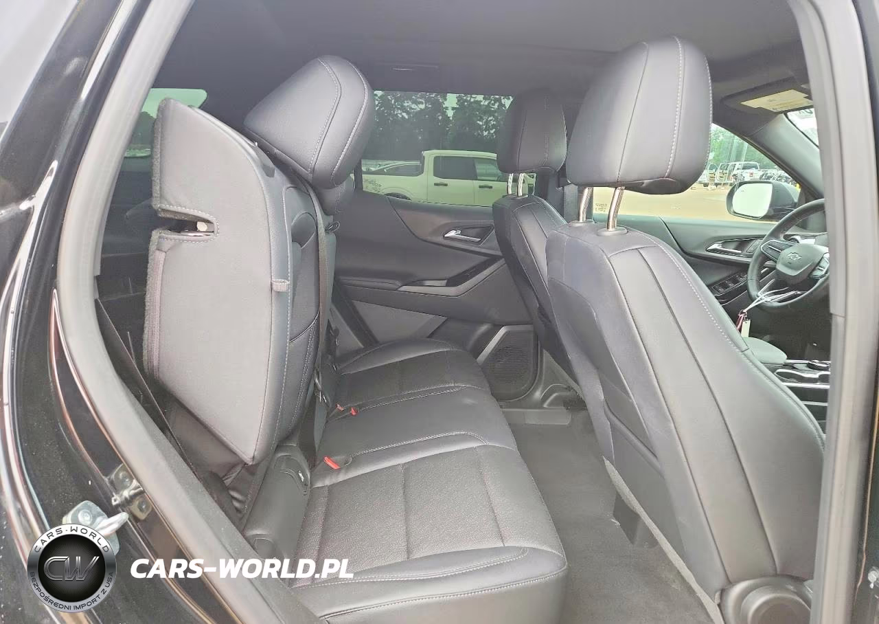 2026 Chevrolet Equinox Lt VIN:3GNAXHEG7TL452434 - 10