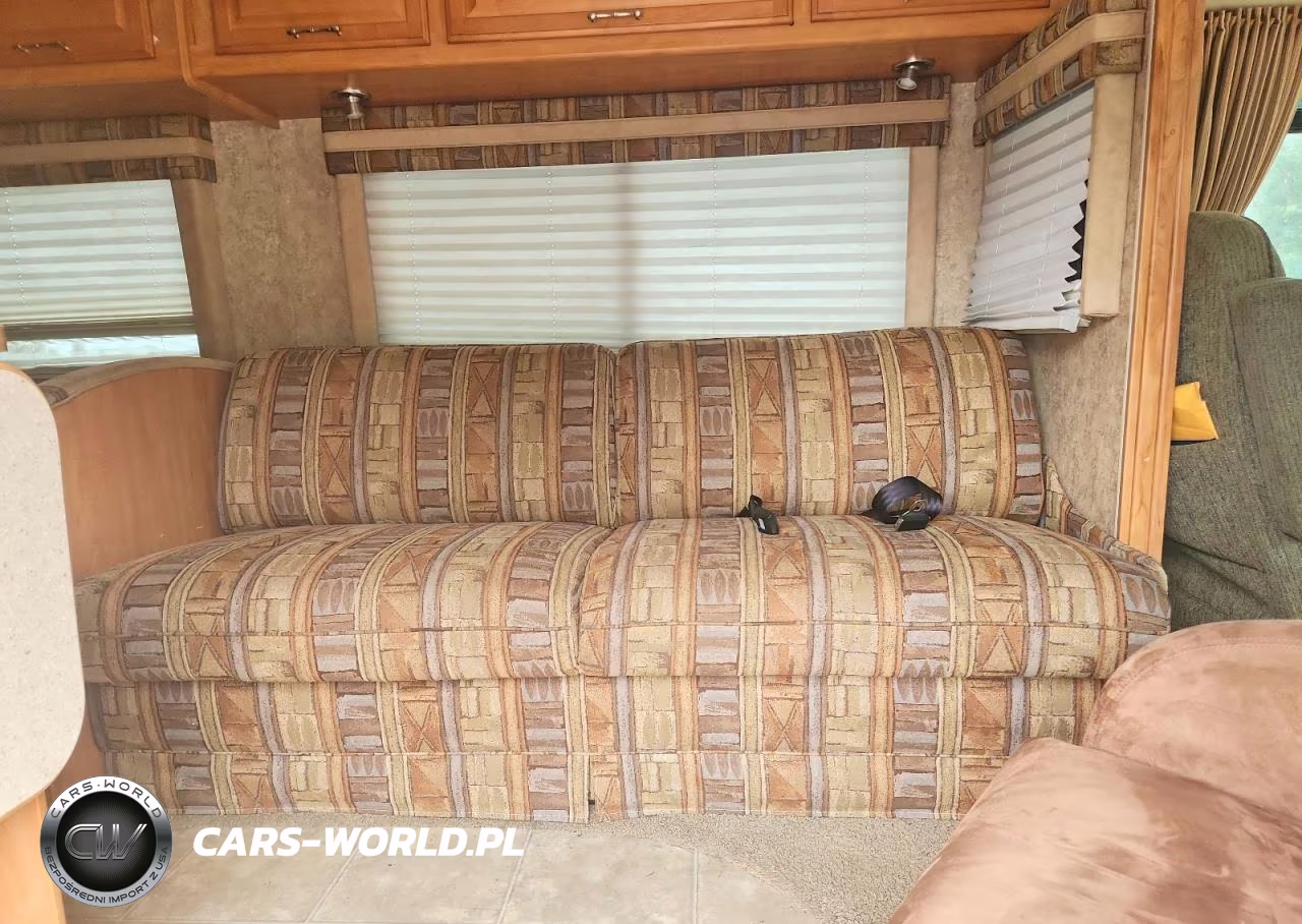 2007 Winnebago Sighter35J VIN:5B4MP67G173420688 - 9