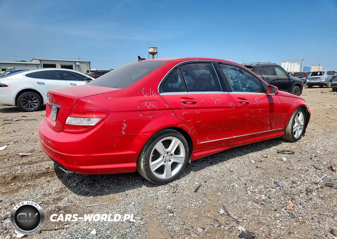 2010 Mercedes-Benz C 300 4Matic VIN:WDDGF8BB0AR103416 - 3