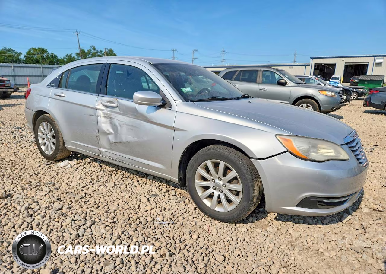 2012 Chrysler 200 VIN:1C3CCBBB7CN175887 - 4