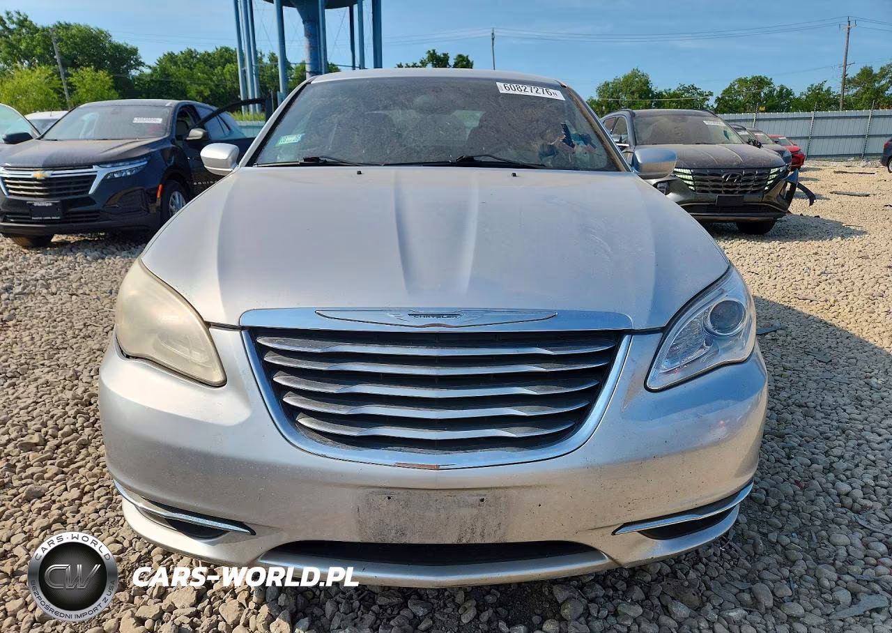 2012 Chrysler 200 VIN:1C3CCBBB7CN175887 - 5