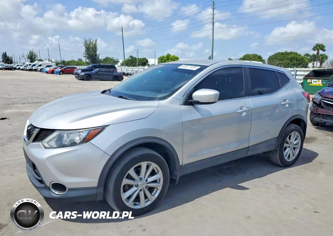 2017 Nissan Rogue Sport S