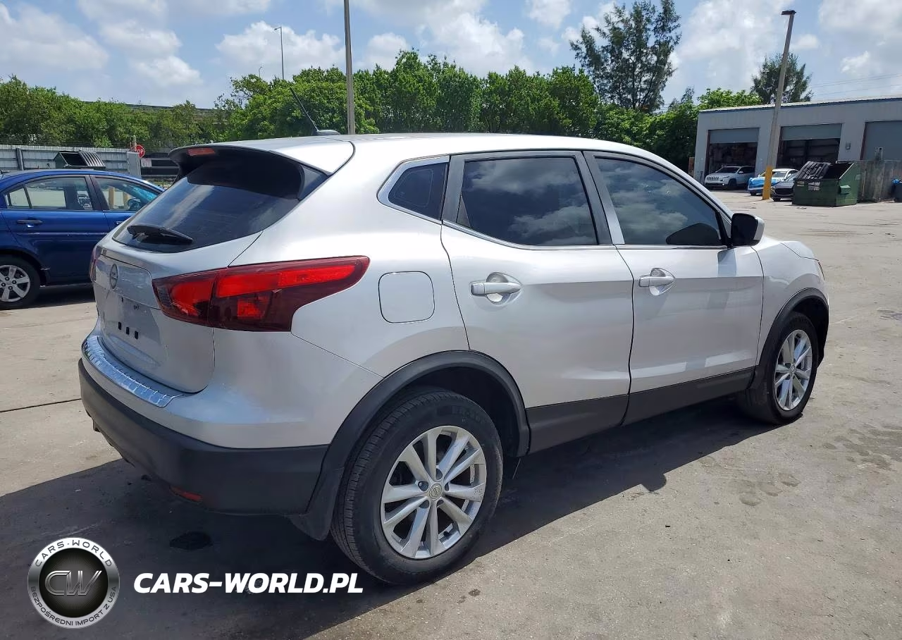 2017 Nissan Rogue Sport S VIN:JN1BJ1CP9HW009974 - 3