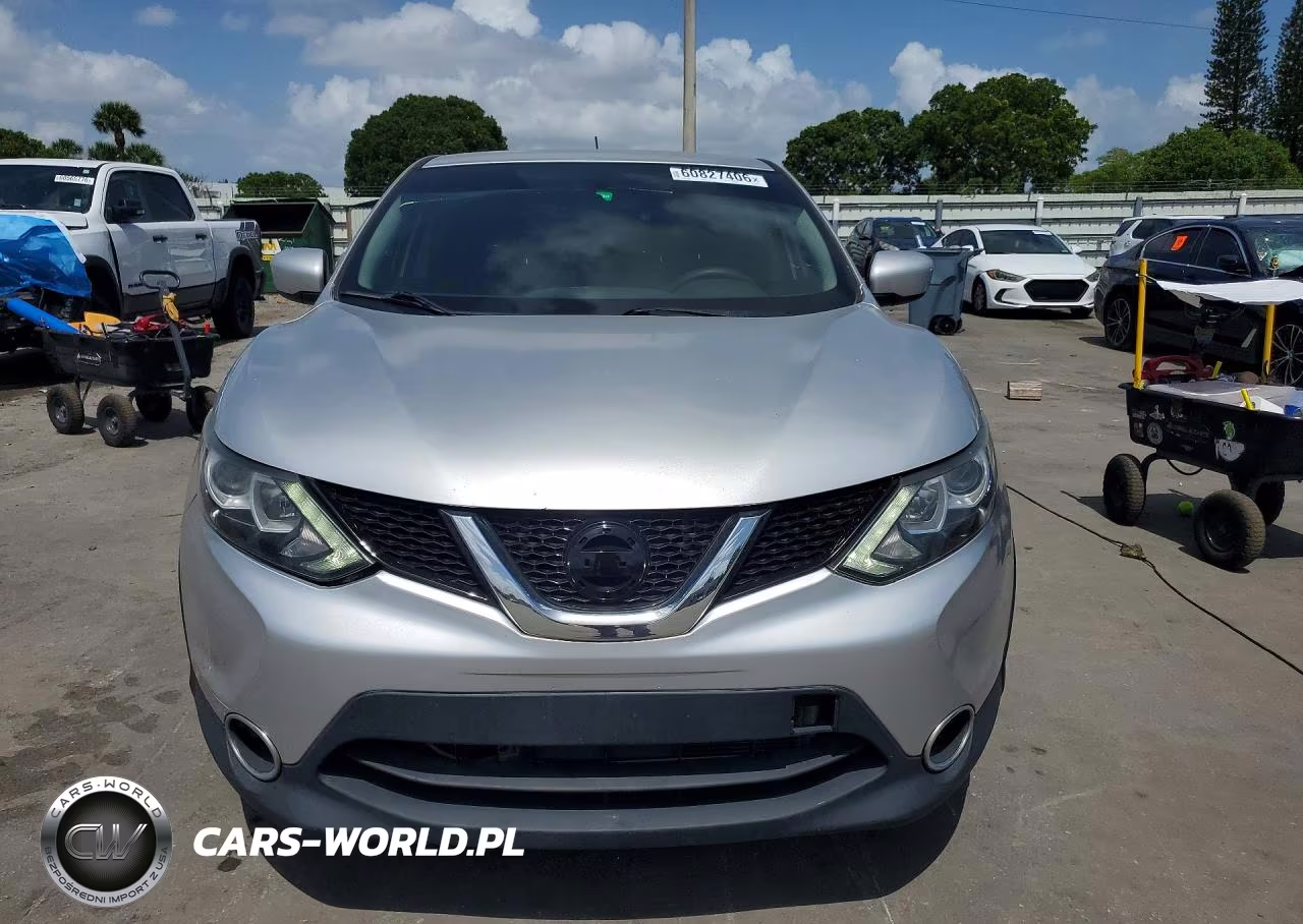 2017 Nissan Rogue Sport S VIN:JN1BJ1CP9HW009974 - 5