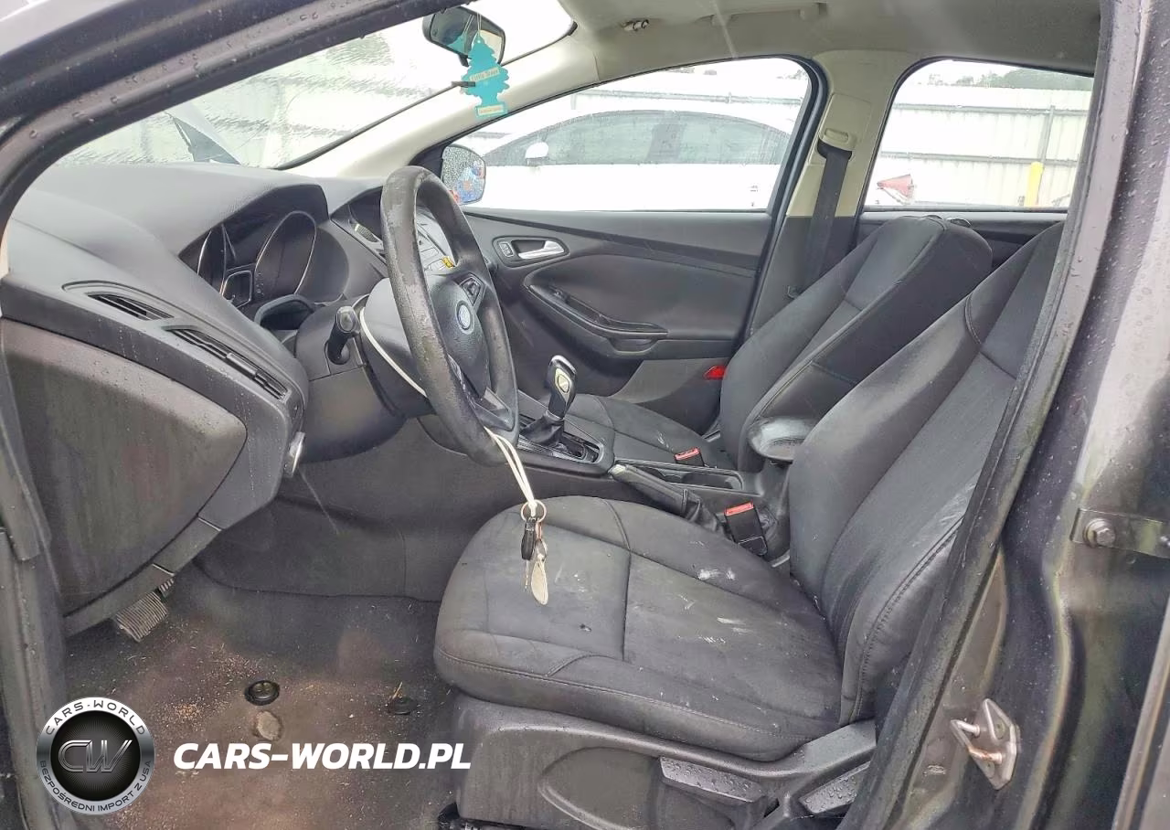 2016 Ford Focus Se VIN:1FADP3K23GL348242 - 7