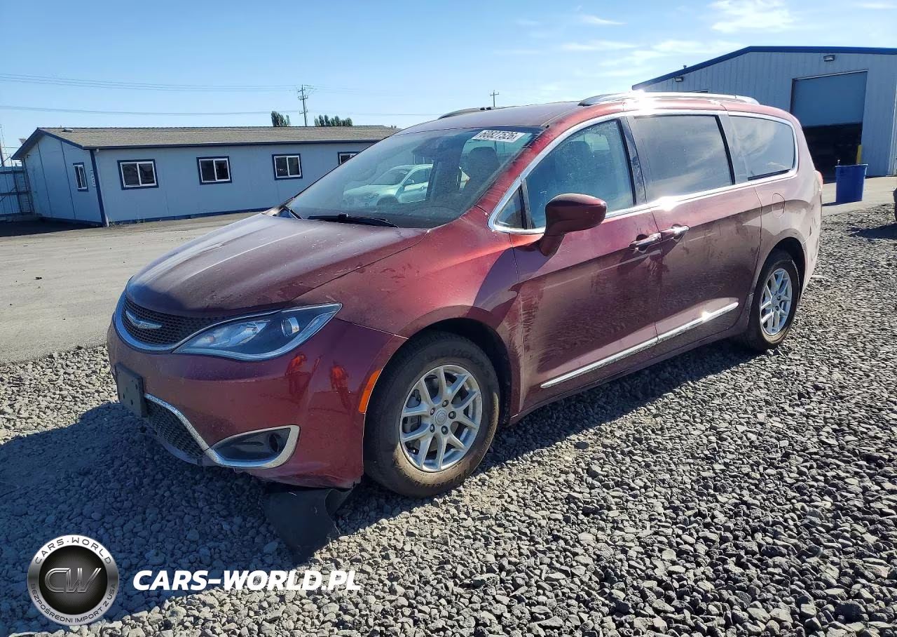 2020 Chrysler Pacifica Touring L