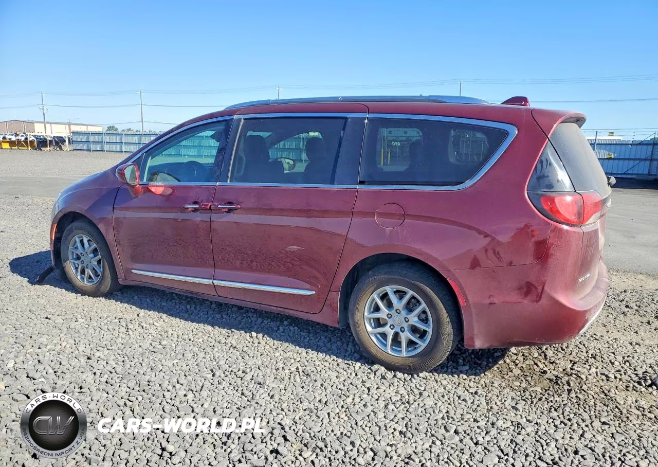 2020 Chrysler Pacifica Touring L VIN:2C4RC1BG4LR276495 - 2