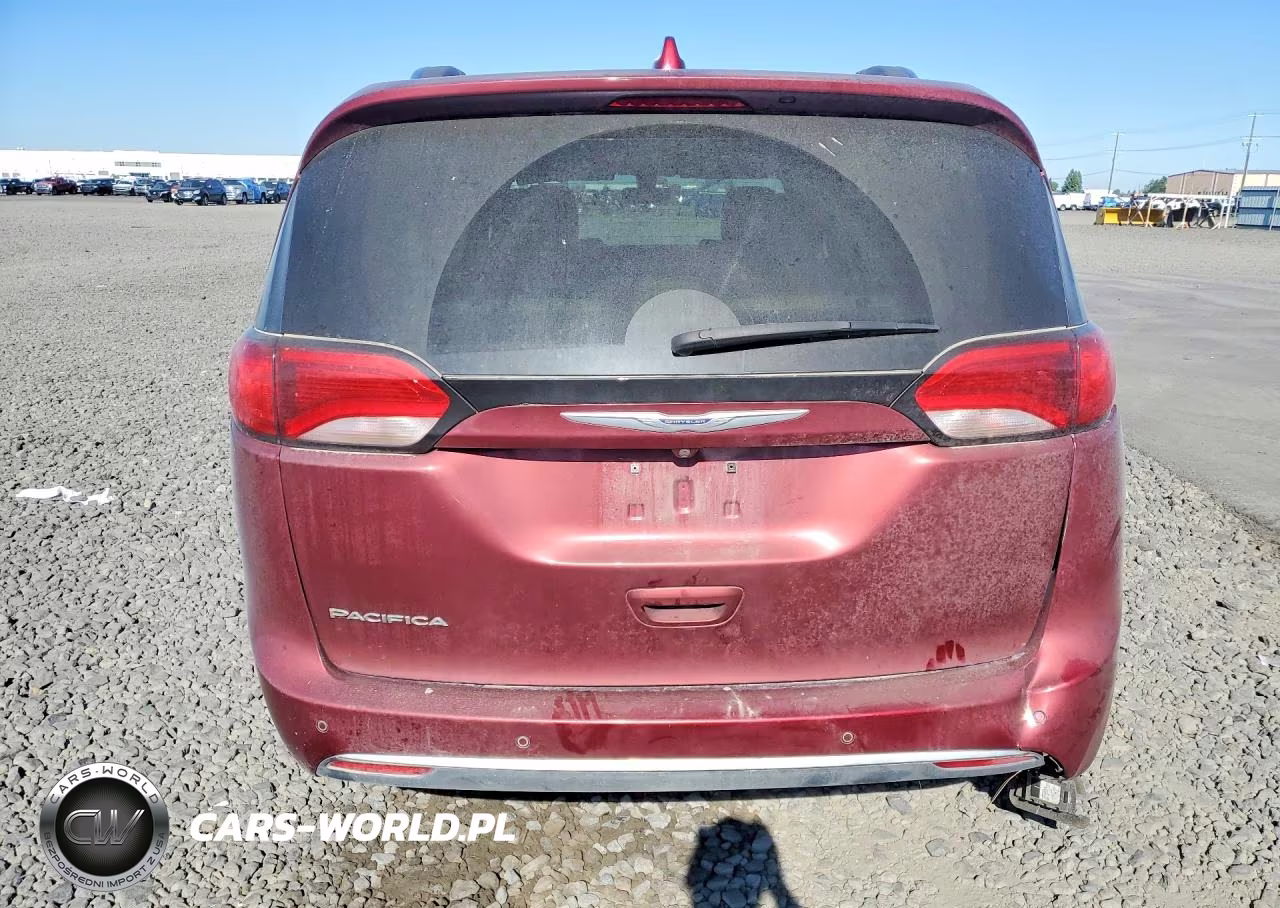 2020 Chrysler Pacifica Touring L VIN:2C4RC1BG4LR276495 - 6