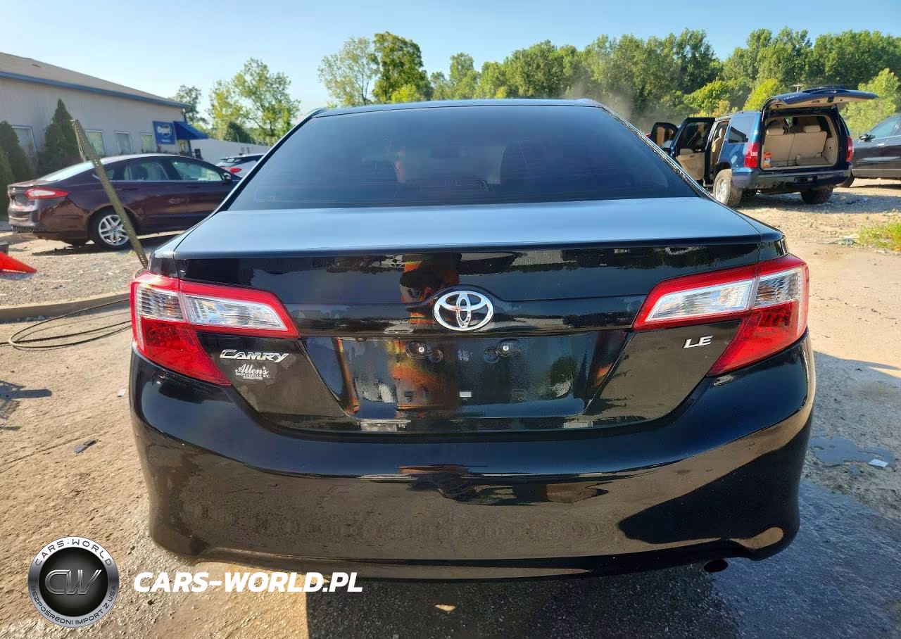 2014 Toyota Camry Le VIN:4T4BF1FK9ER434926 - 6