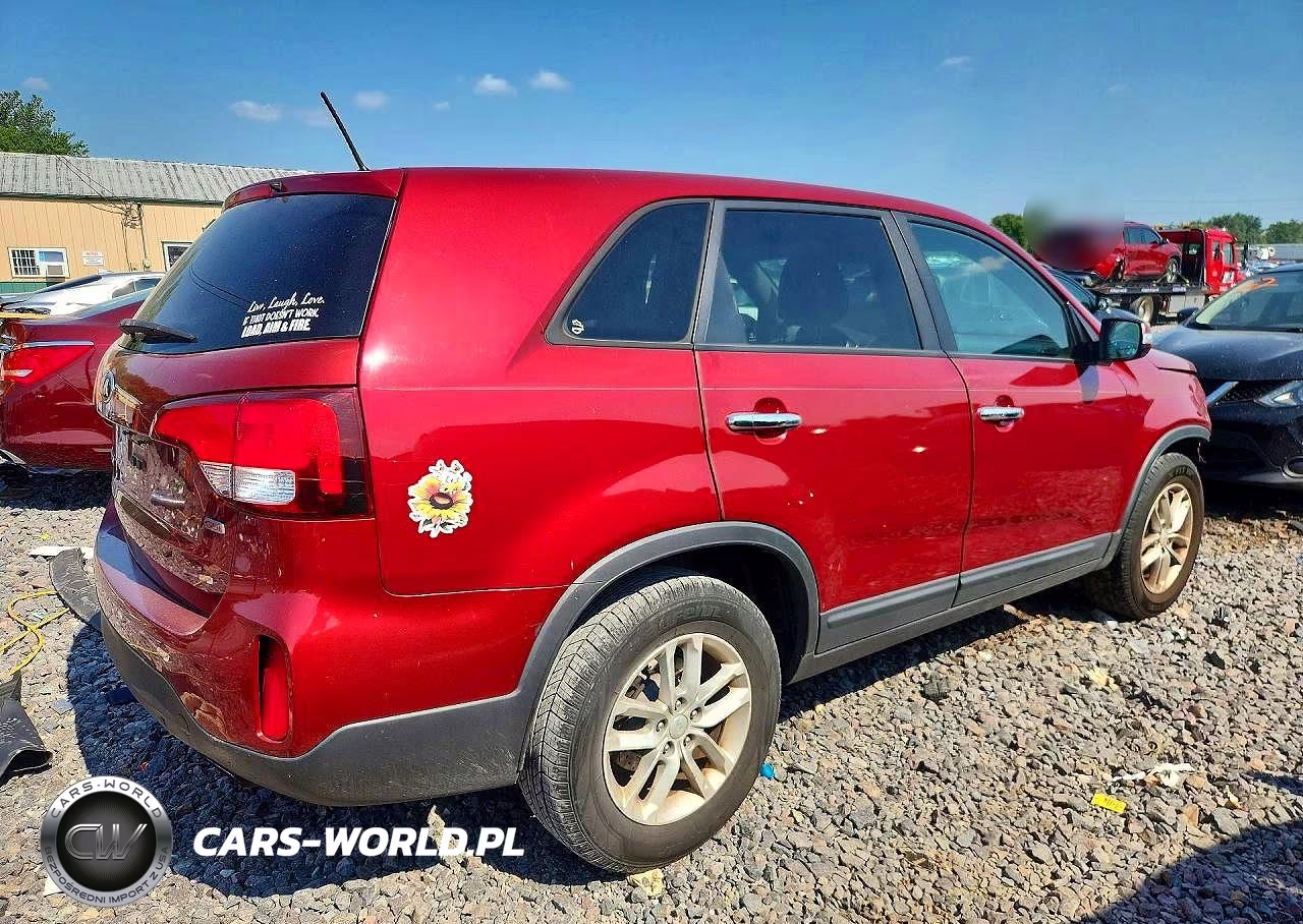 2014 Kia Sorento Lx VIN:5XYKT3A64EG462678 - 3