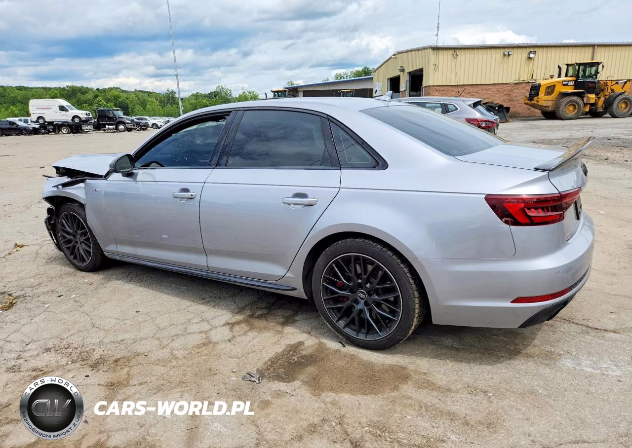 2018 Audi A4 Premium Plus VIN:WAUENAF46JA057965 - 2
