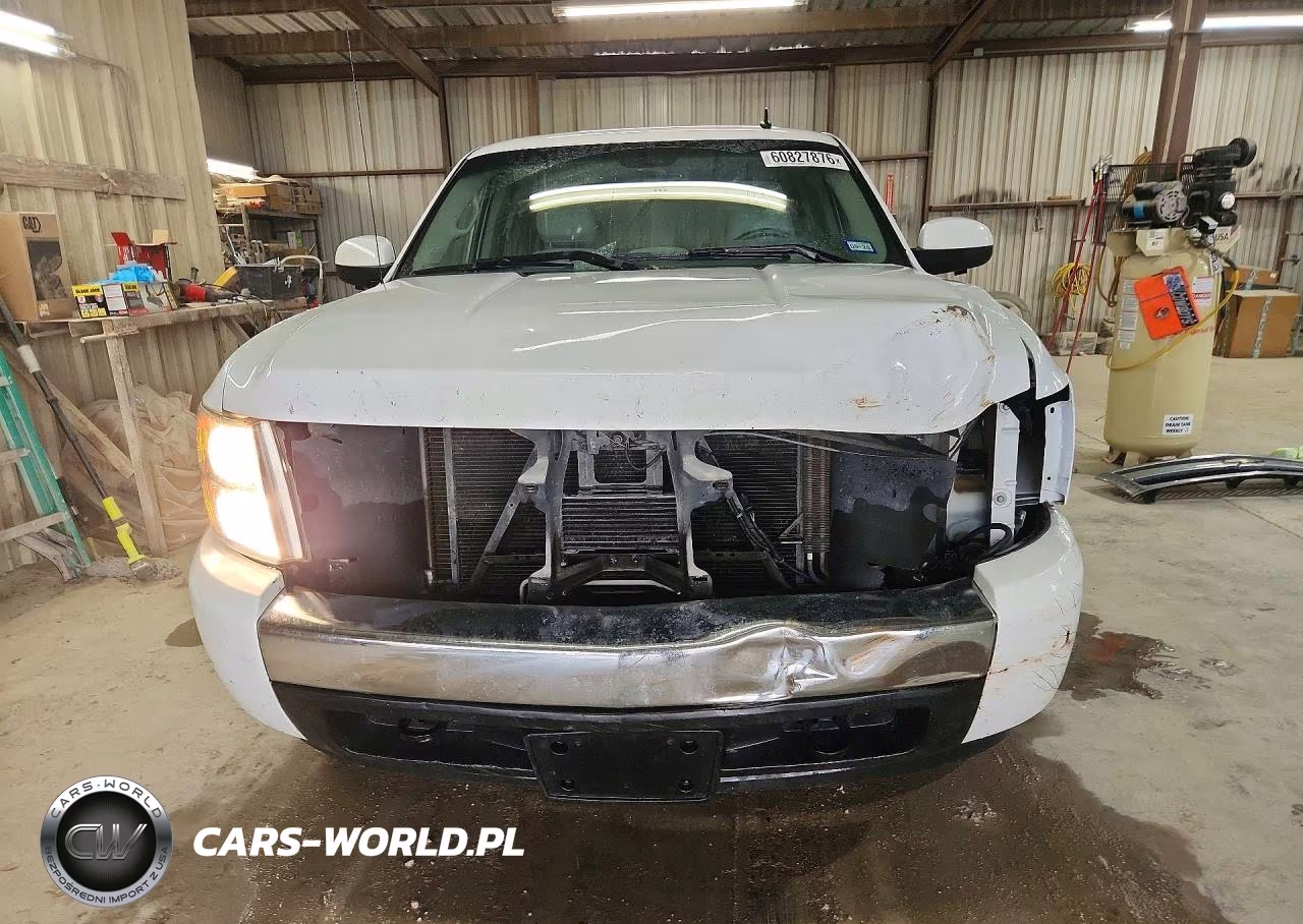 2008 Chevrolet Silverado C1500 VIN:2GCEC190X81327219 - 5