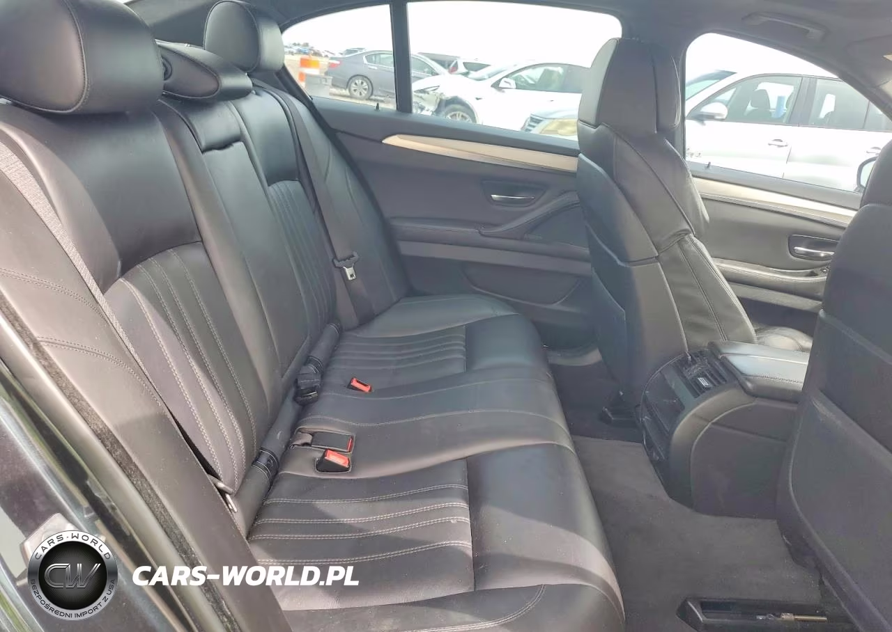 2016 BMW M5 VIN:WBSFV9C55GD595740 - 10