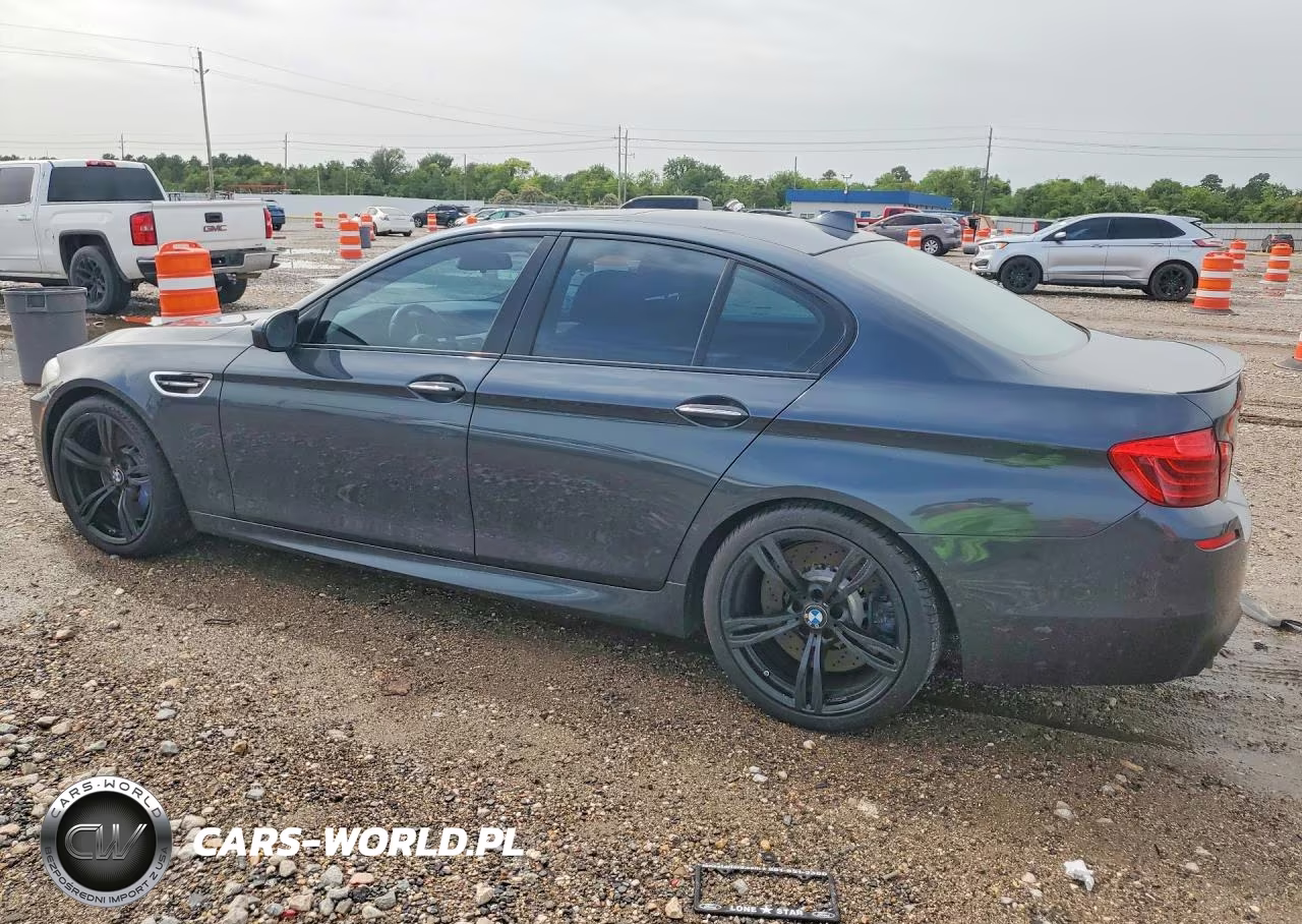 2016 BMW M5 VIN:WBSFV9C55GD595740 - 2