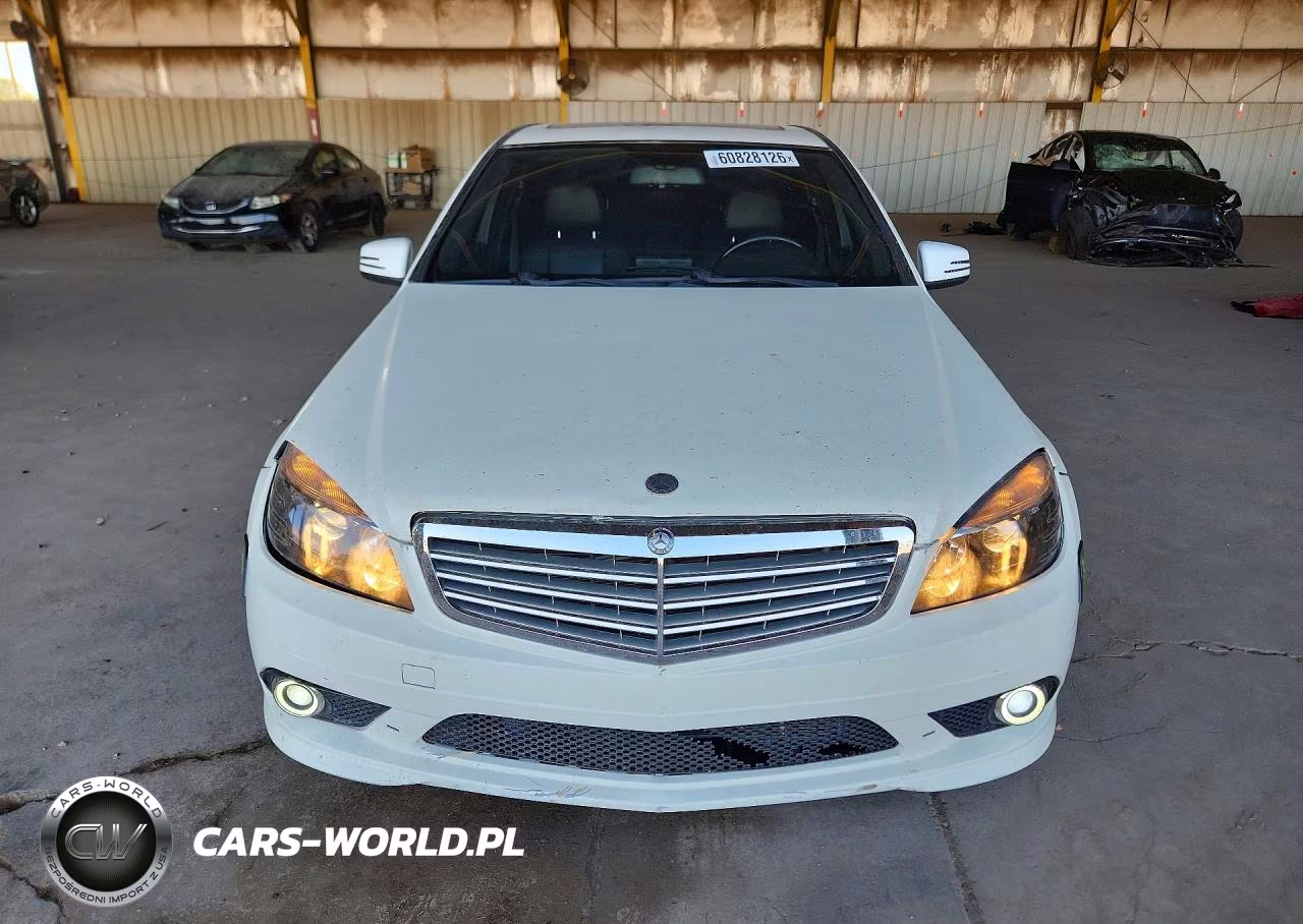 2011 Mercedes-Benz C 300 VIN:WDDGF5EB7BA518128 - 5