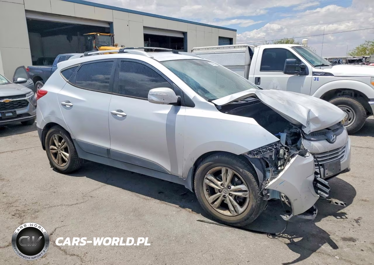 2012 Hyundai Tucson Gls VIN:KM8JU3AC8CU508275 - 4