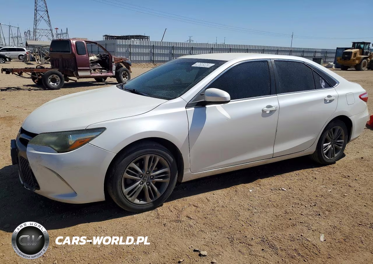 2016 Toyota Camry Se – zdjęcie 1 z 12