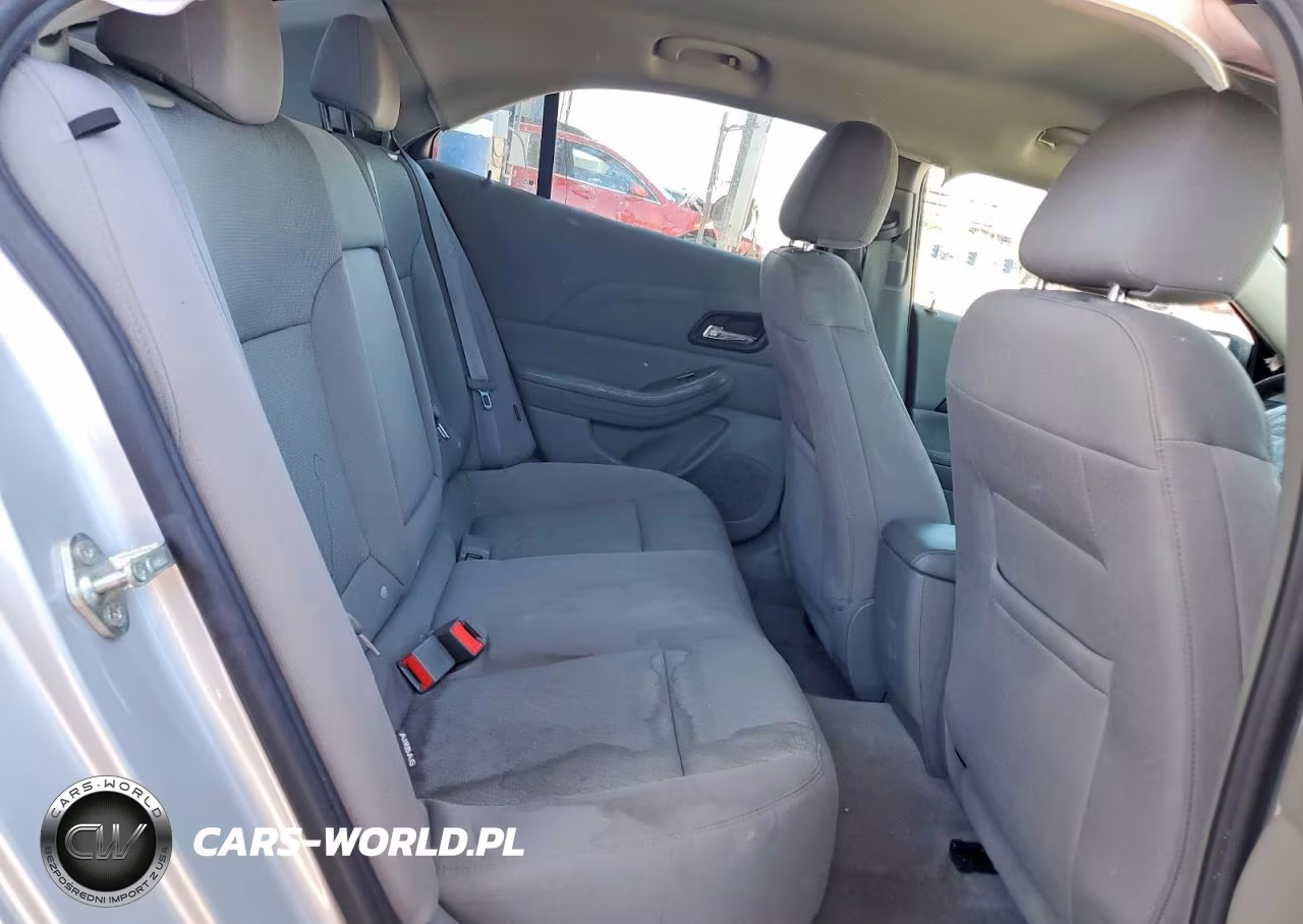 2015 Chevrolet Malibu Ls VIN:1G11B5SL2FU101392 - 10