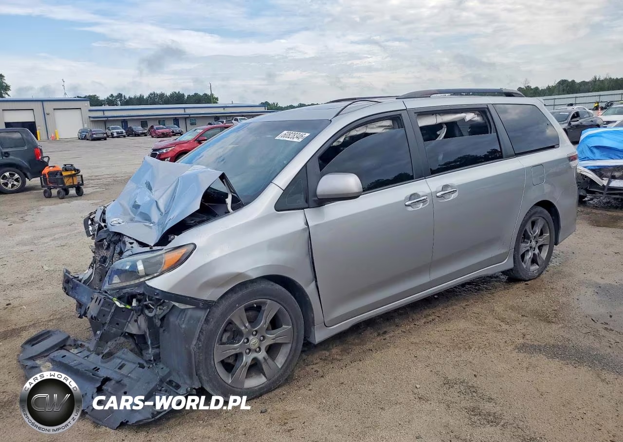 2016 Toyota Sienna Se