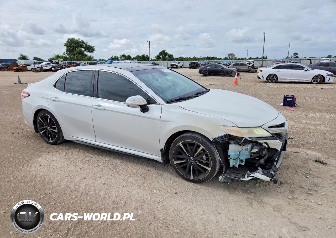2020 Toyota Camry Xse VIN:4T1K61AK9LU952274 - 4