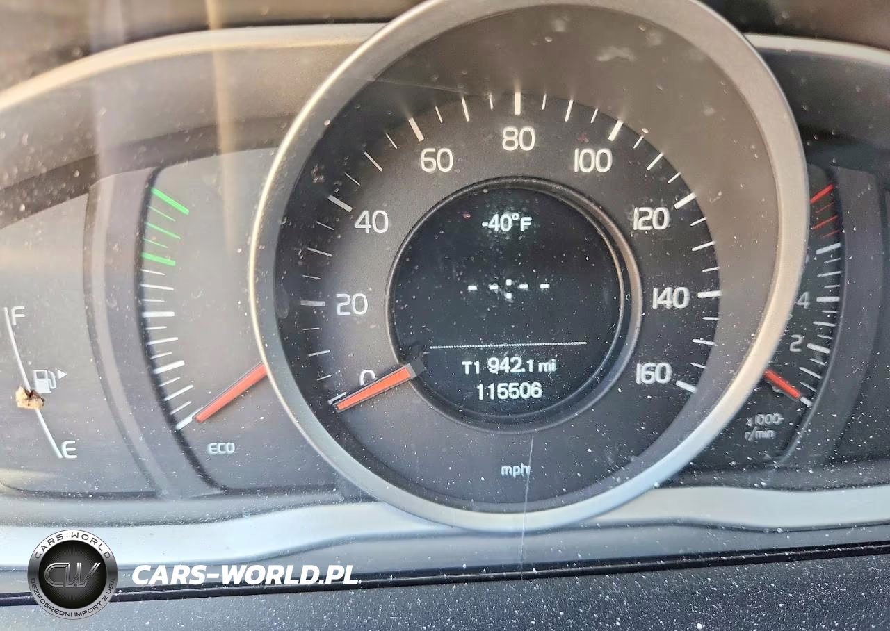 2015 Volvo Xc60 T5 VIN:YV4612RJ2F2736804 - 9