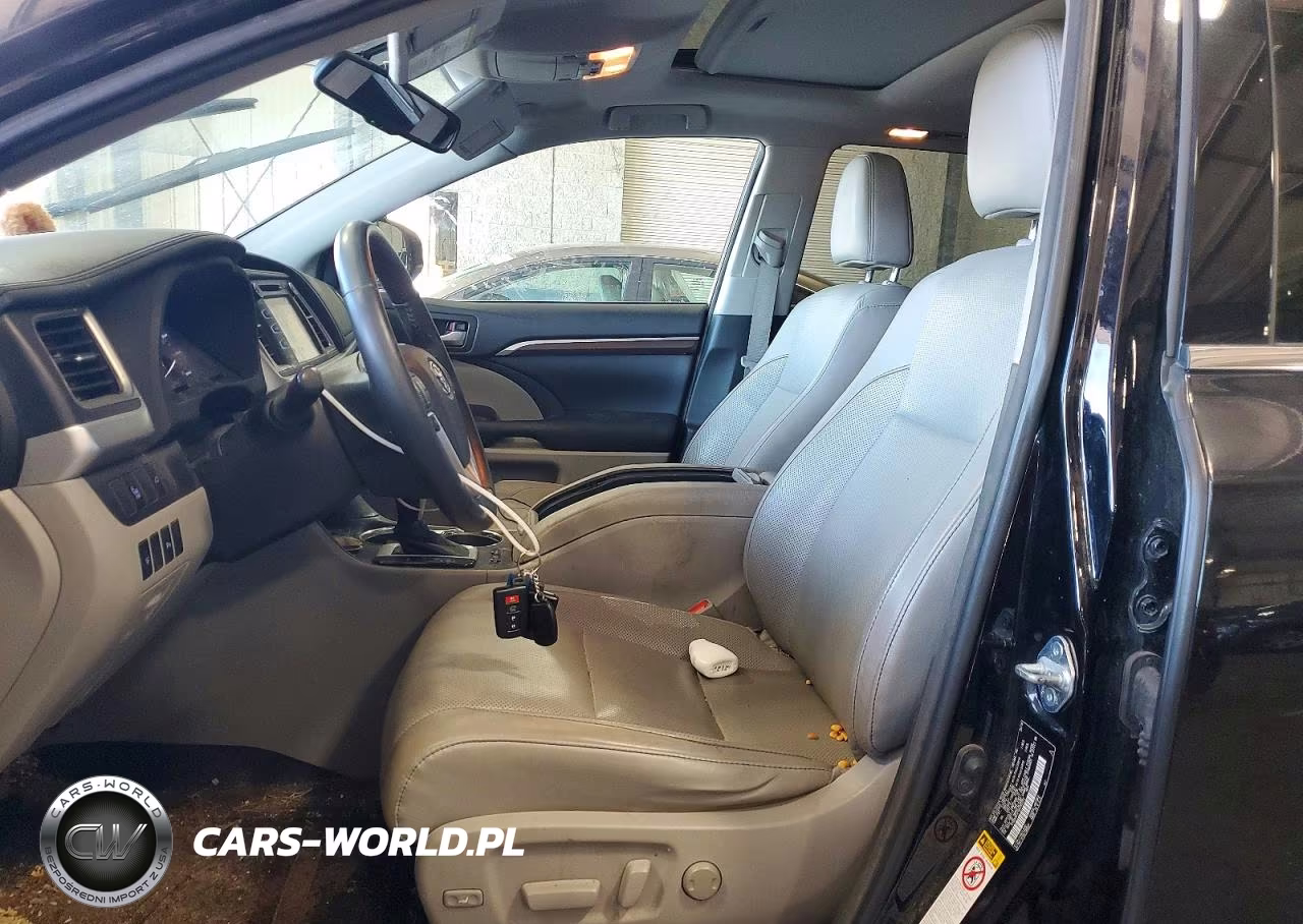 2016 Toyota Highlander Limited VIN:5TDDKRFH1GS285232 - 7