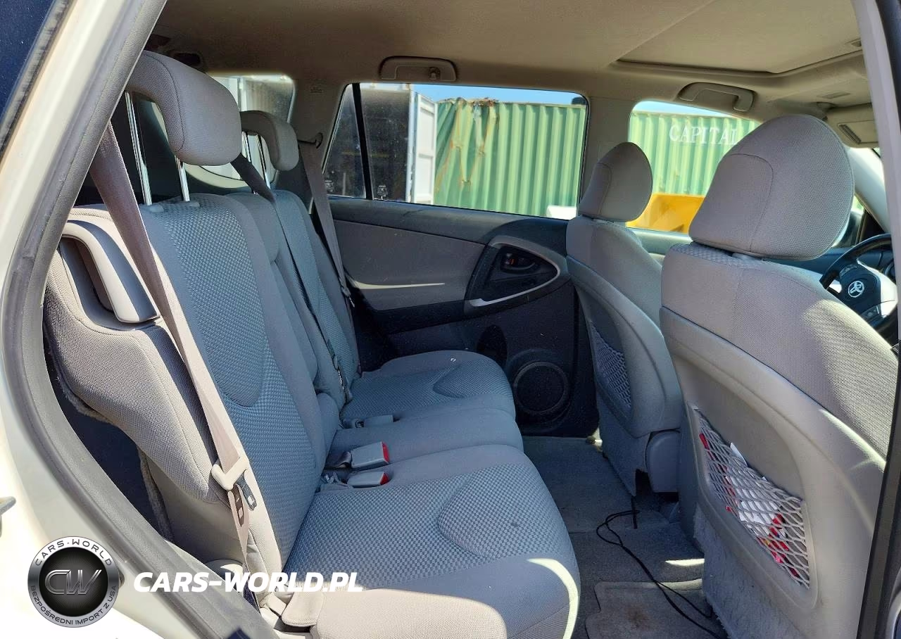 2007 Toyota Rav4 Limited VIN:JTMBK31V375022618 - 11