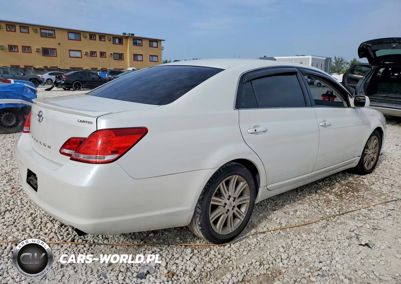 TOYOTA AVALON XL VIN:4T1BK36BX7U238322 - 3