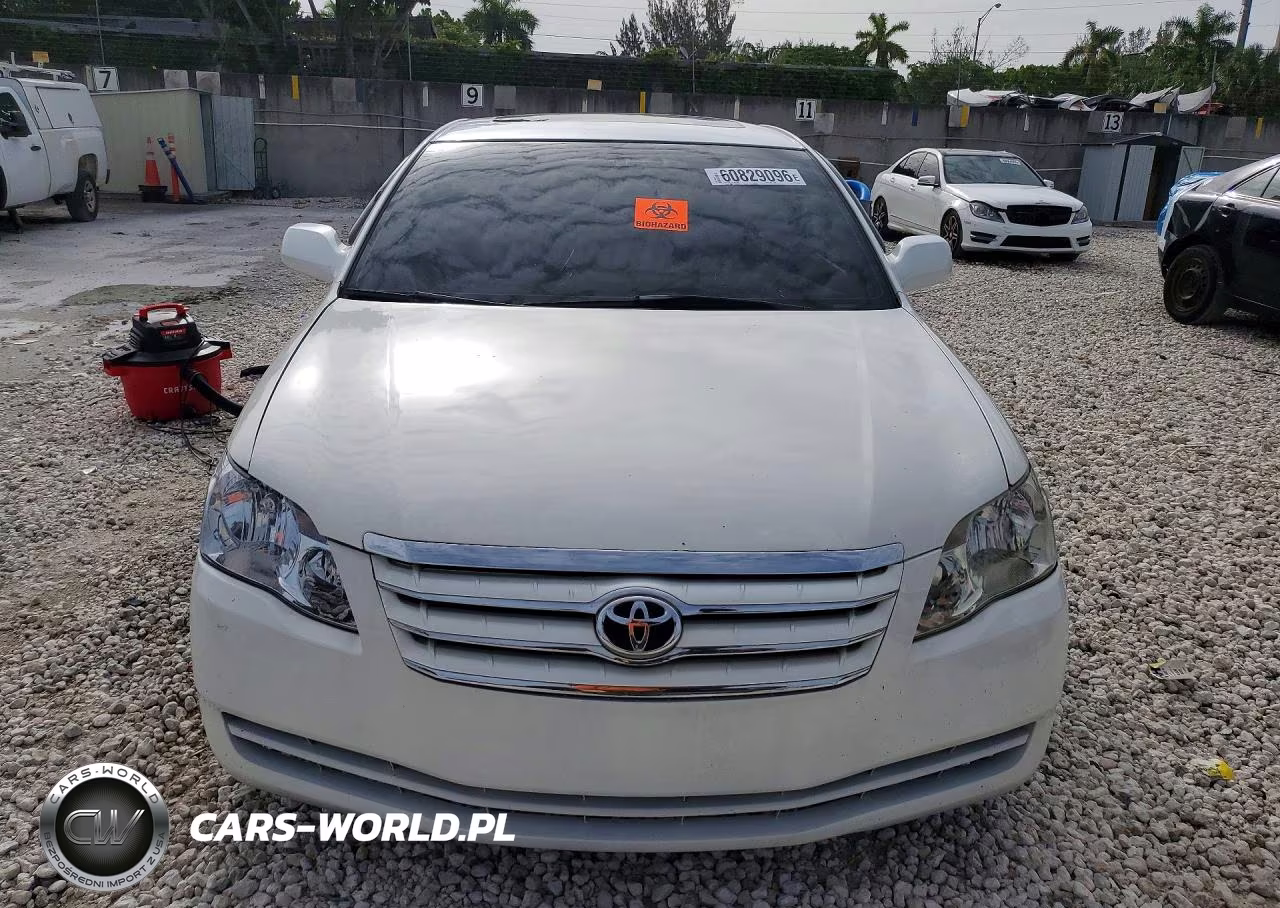 TOYOTA AVALON XL VIN:4T1BK36BX7U238322 - 5