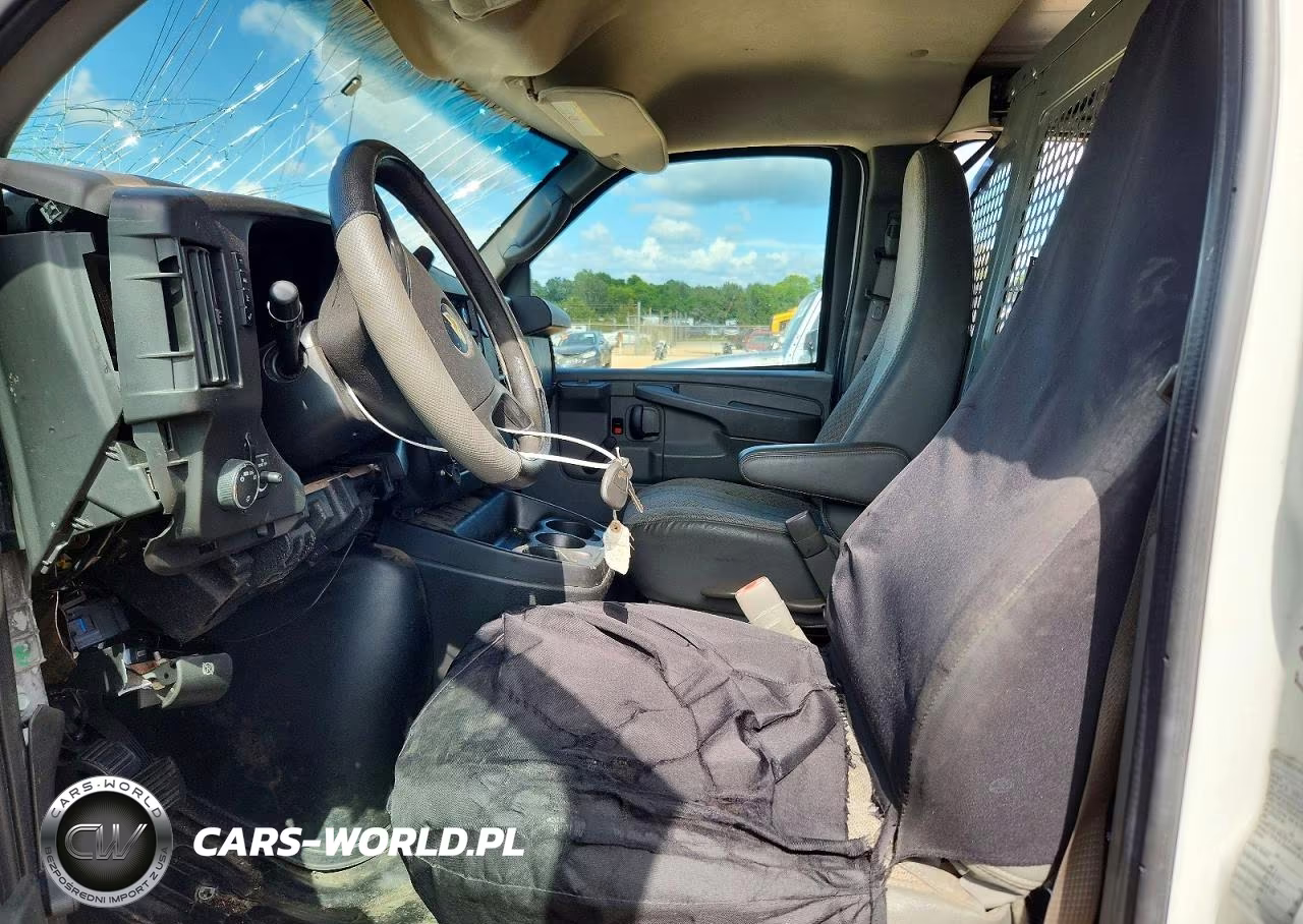 2011 Chevrolet Express G2500 VIN:1GCWGFCA5B1165388 - 7