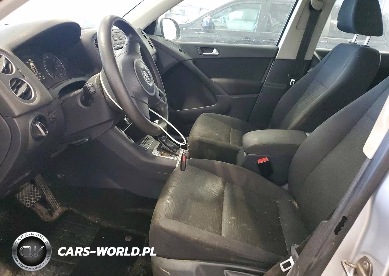 2012 Volkswagen Tiguan S VIN:WVGBV7AXXCW542699 - 7