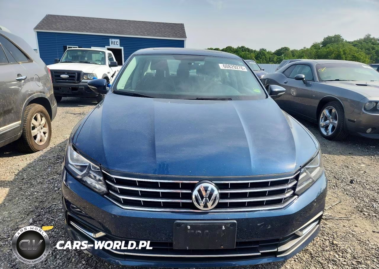 2019 Volkswagen Passat Wolfsburg VIN:1VWLA7A33KC003601 - 5