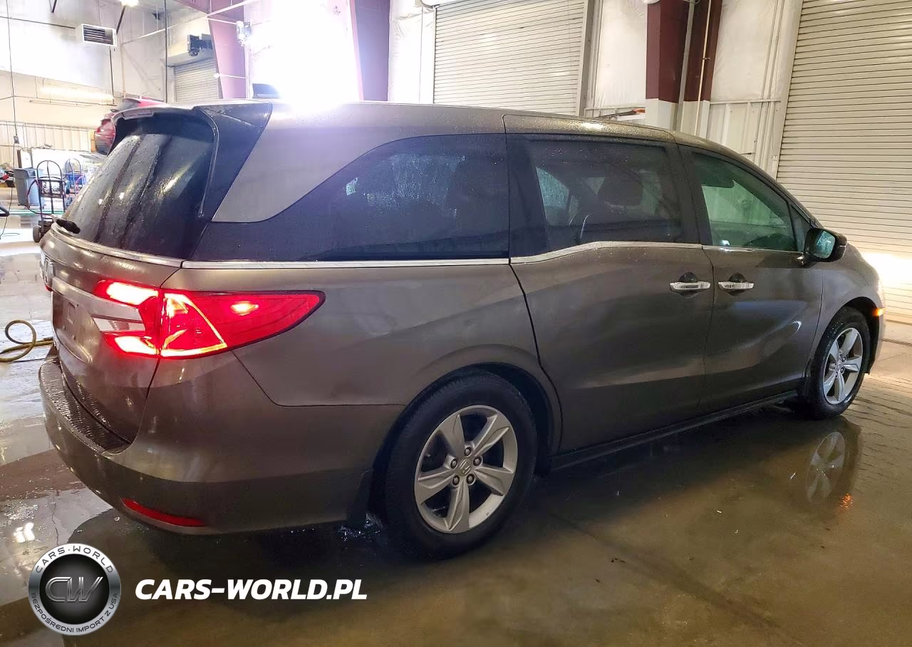 2018 Honda Odyssey Exl VIN:5FNRL6H79JB012458 - 3