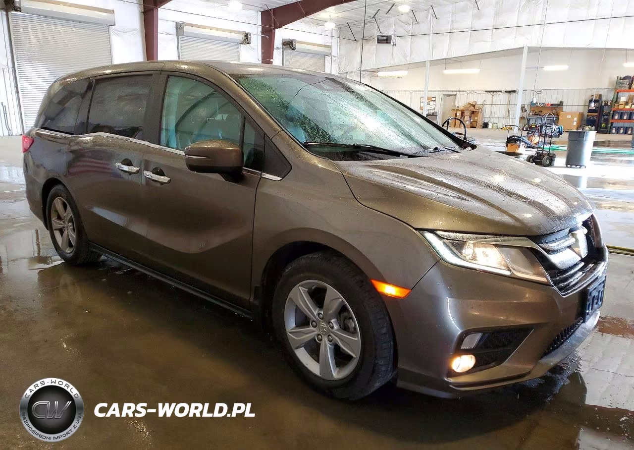 2018 Honda Odyssey Exl VIN:5FNRL6H79JB012458 - 4