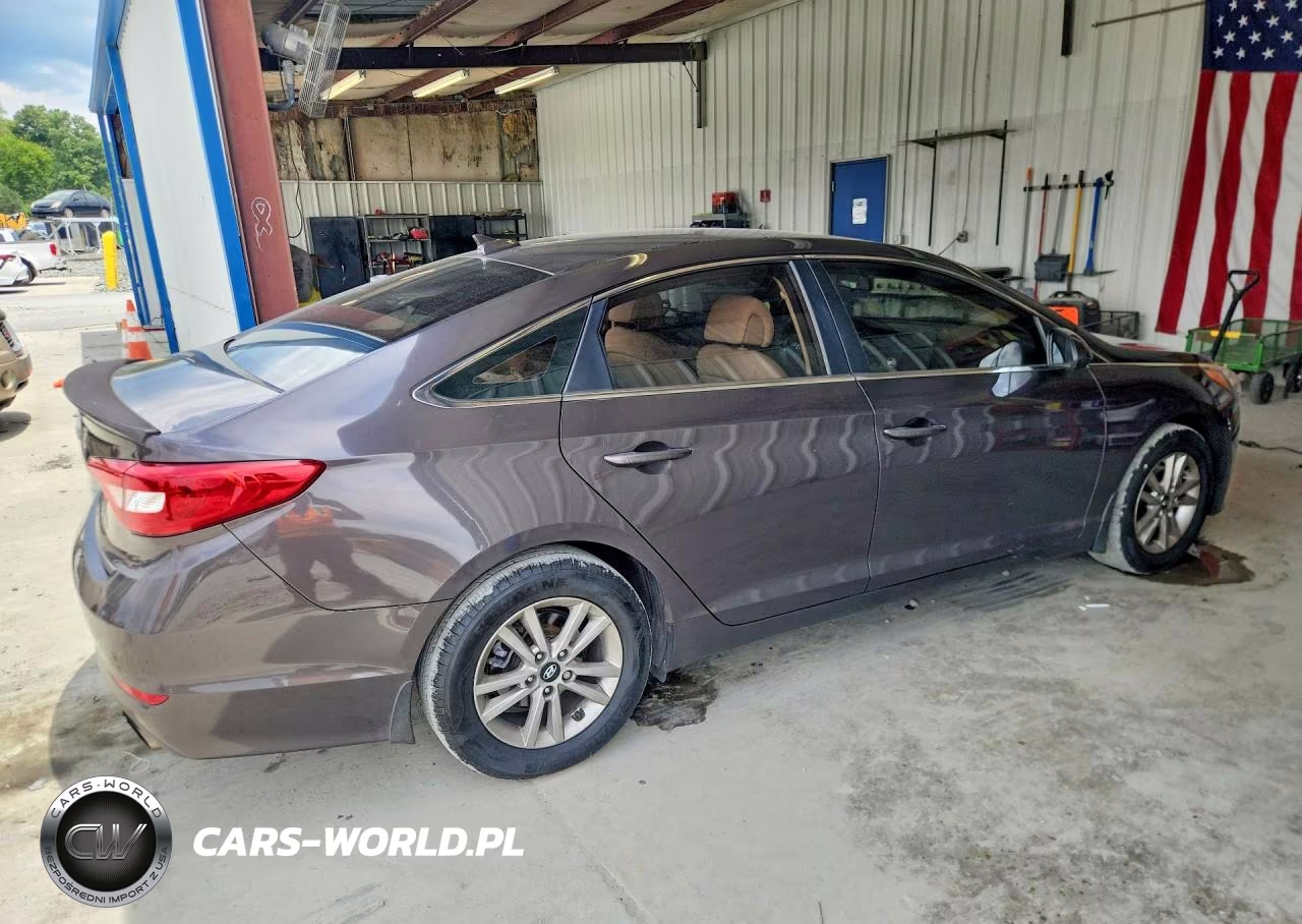 2015 Hyundai Sonata Se VIN:5NPE24AF8FH223179 - 3