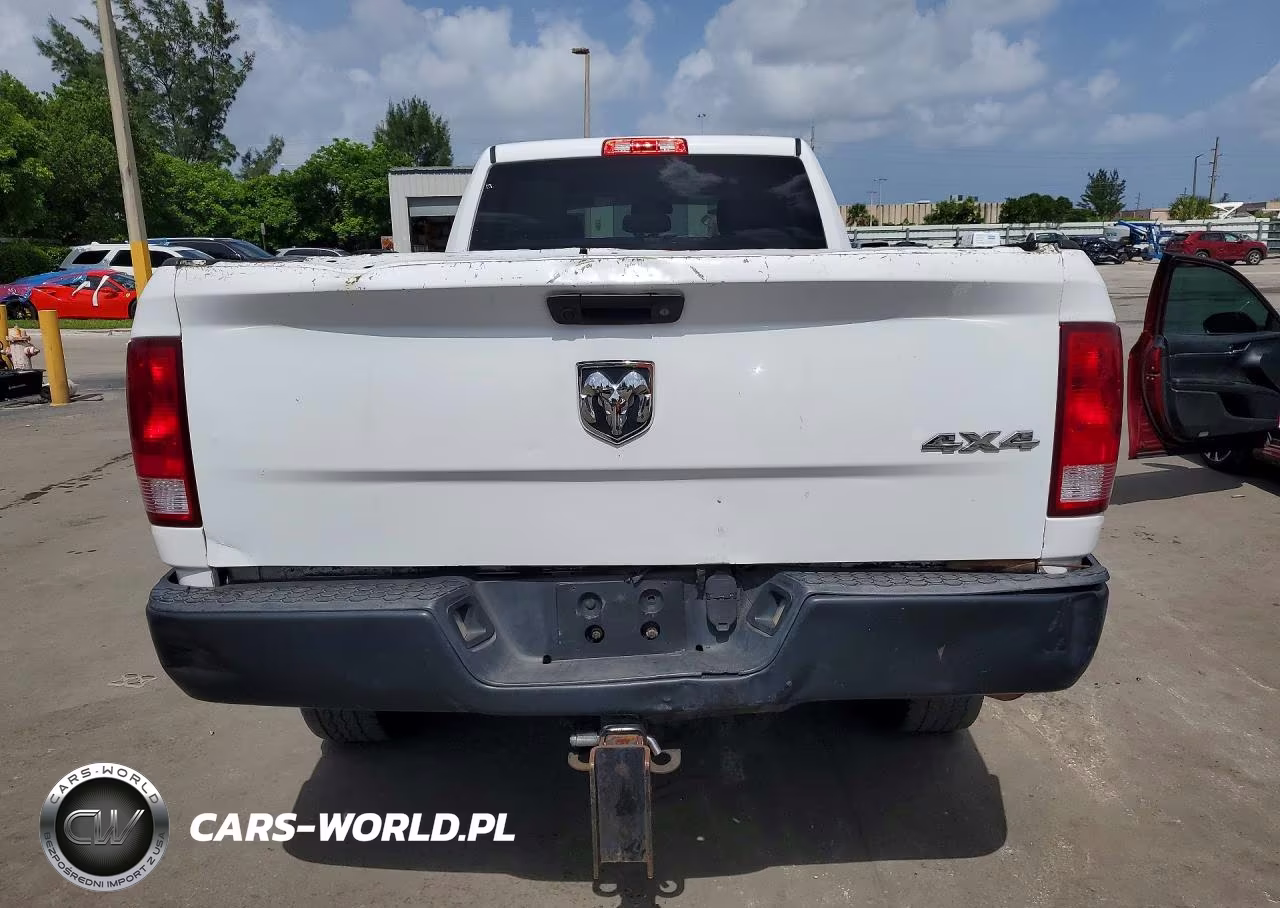 2018 Ram 2500 St VIN:3C6TR5HT0JG326156 - 6