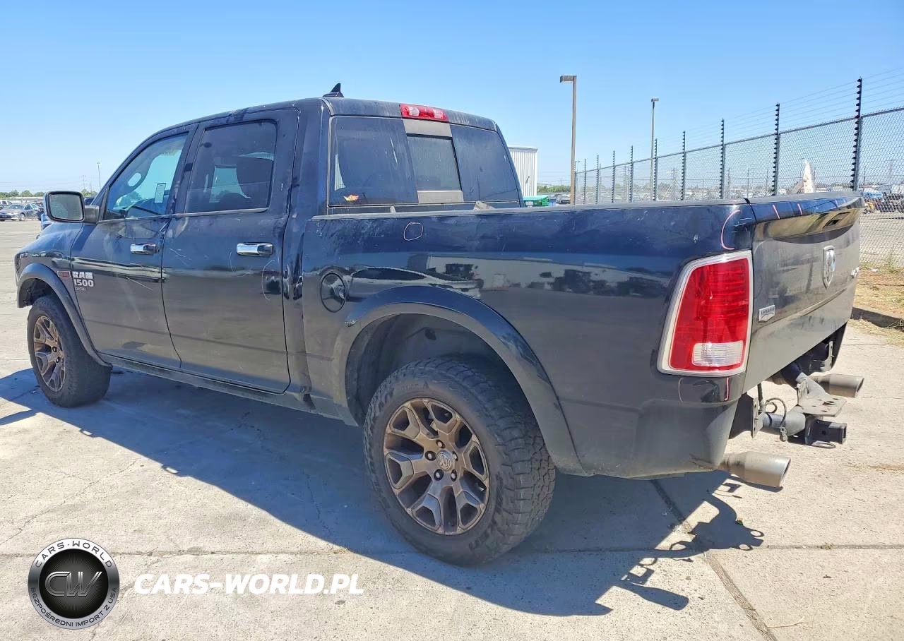 2019 Ram 1500 Classic Laramie VIN:1C6RR7NM6KS726221 - 2