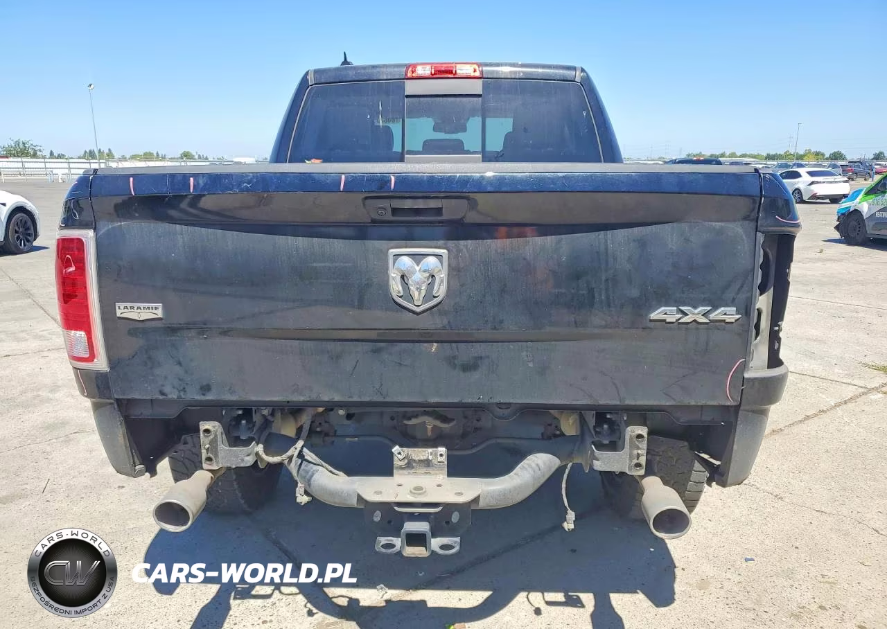 2019 Ram 1500 Classic Laramie VIN:1C6RR7NM6KS726221 - 6