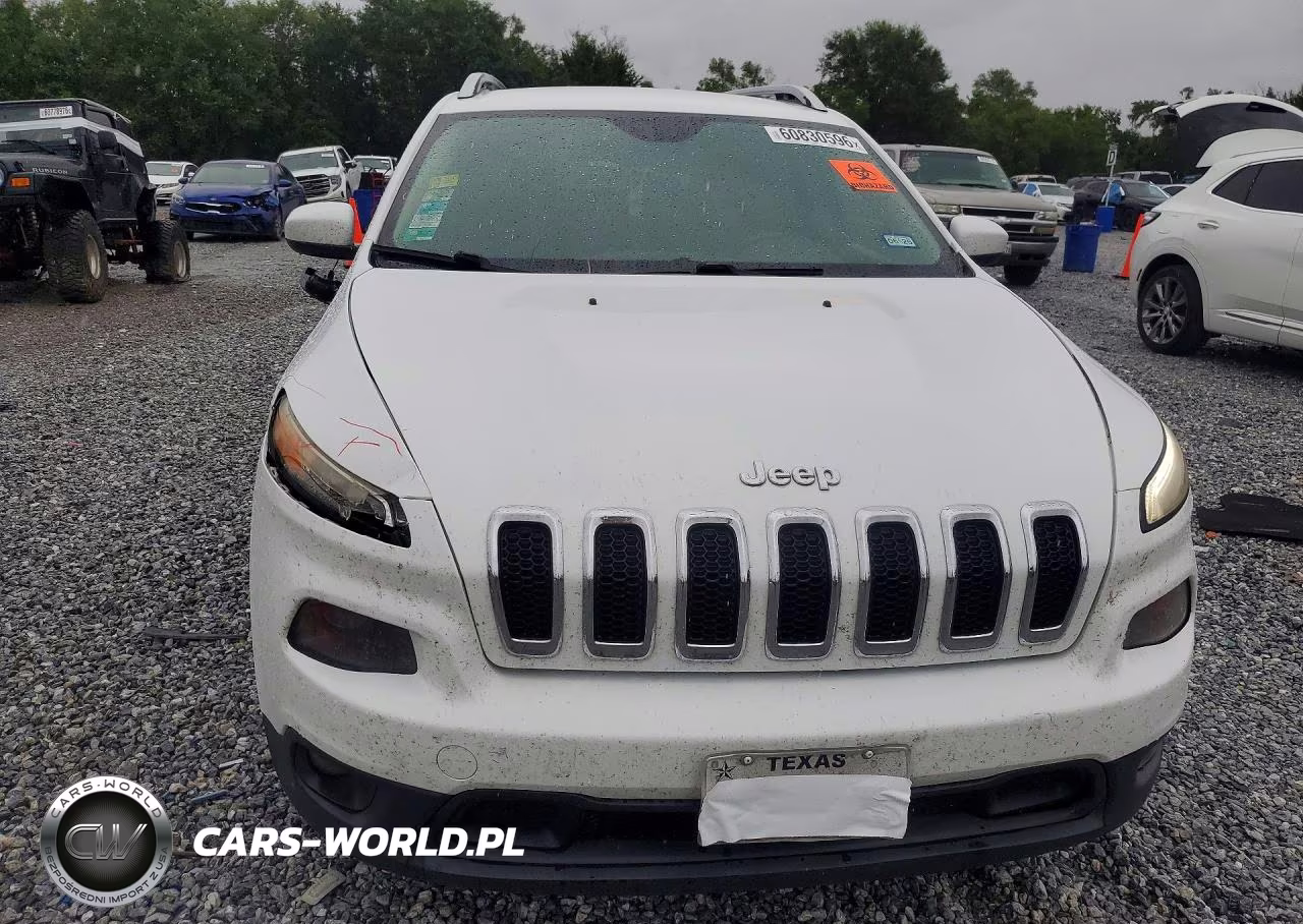 2014 Jeep Cherokee Latitude VIN:1C4PJLCB9EW101746 - 5