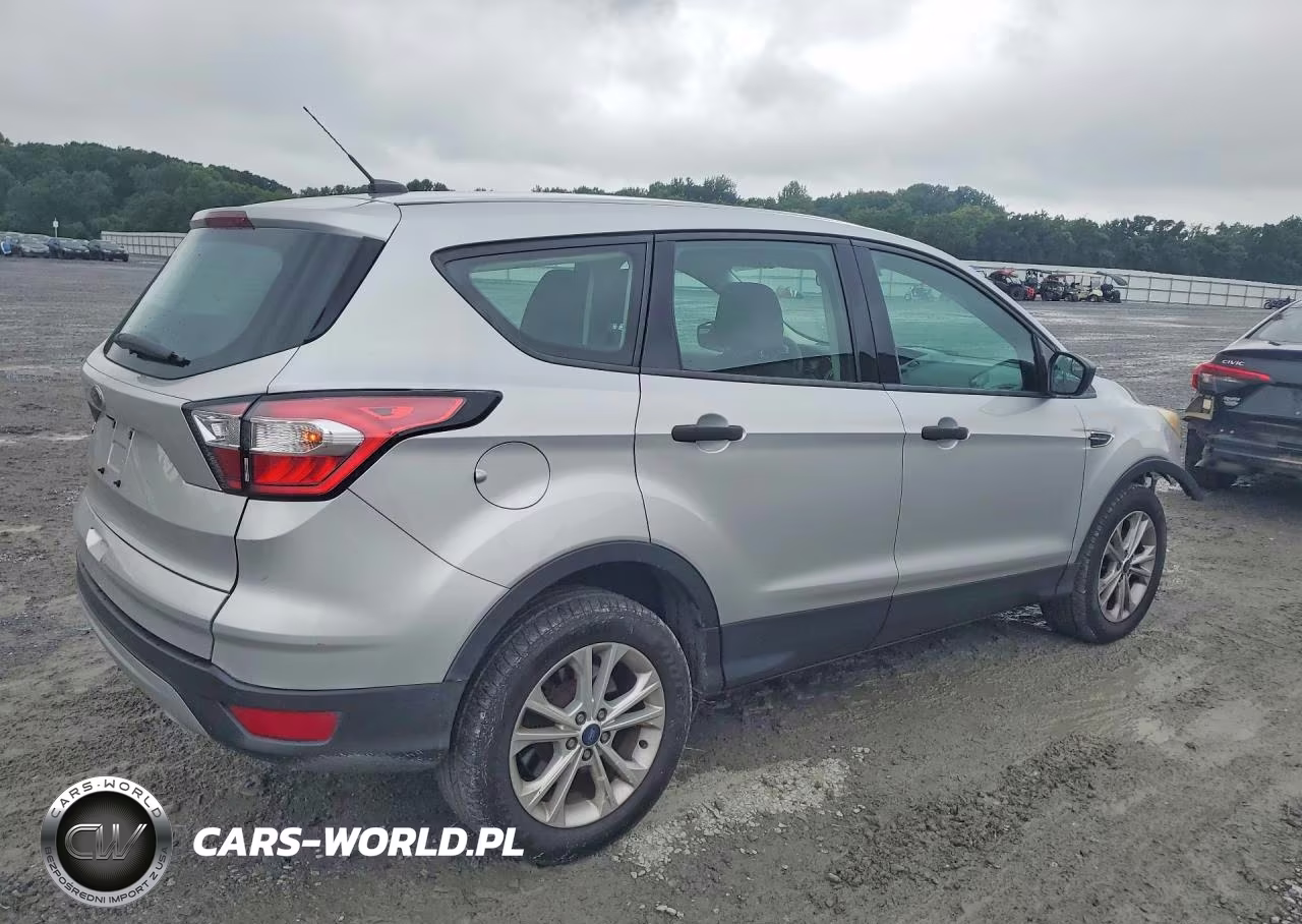 2017 Ford Escape S VIN:1FMCU0F75HUD86081 - 3